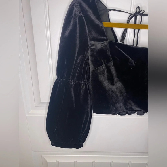 Urban Outfitters Black Collette Velvet Square Neck Blouse - Picture 3 of 9